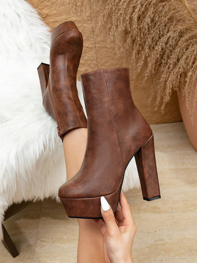 Bota Ketelly Cano Curto