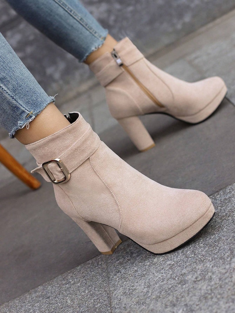Bota Lindsay Cano Curto